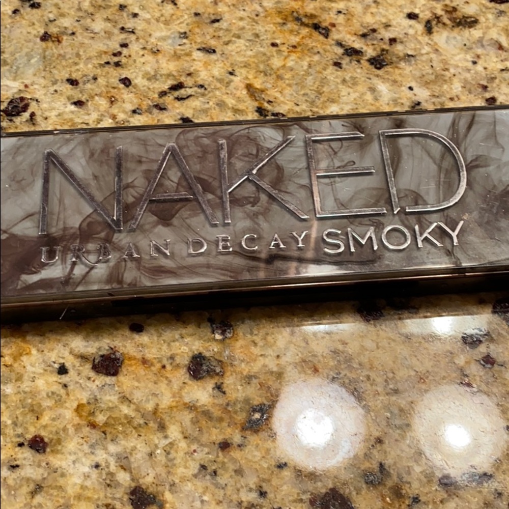 Naked Urban Decay Smoky